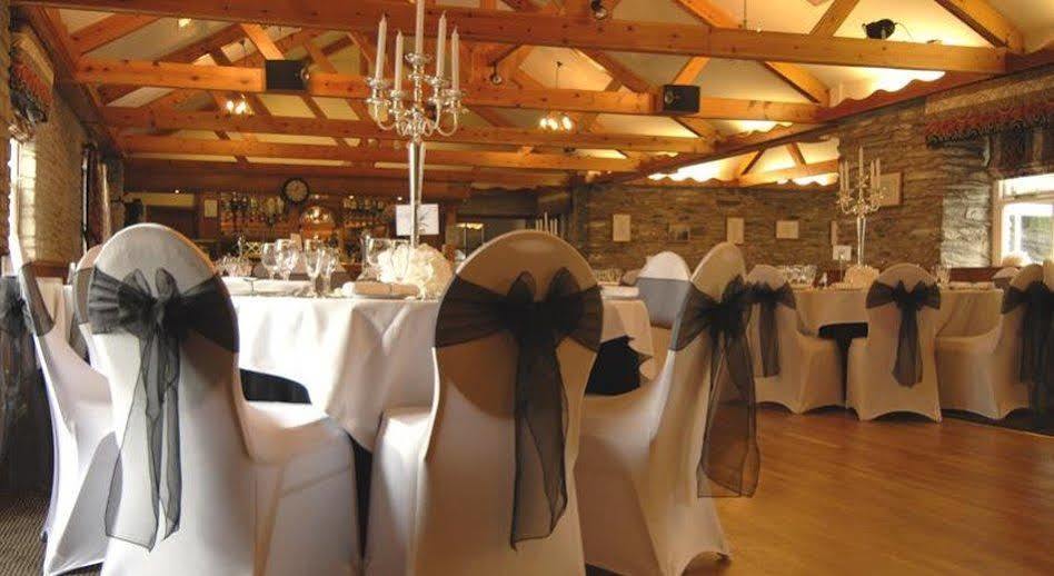 Gwesty'R Emlyn Hotel Ньюкасл Емлин Экстерьер фото