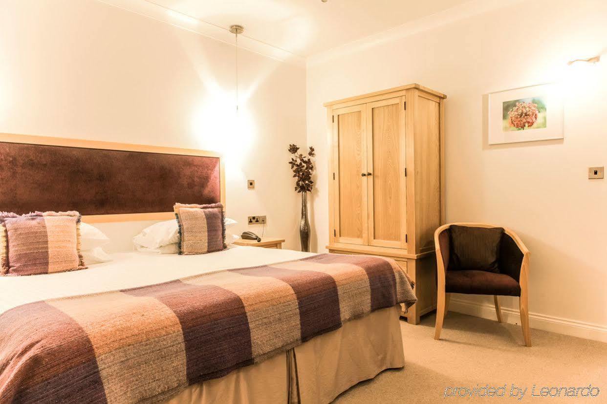 Gwesty'R Emlyn Hotel Ньюкасл Емлин Экстерьер фото